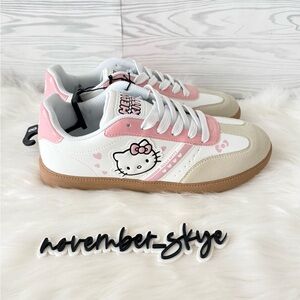 Hello Kitty by Sanrio Women's Sneakers